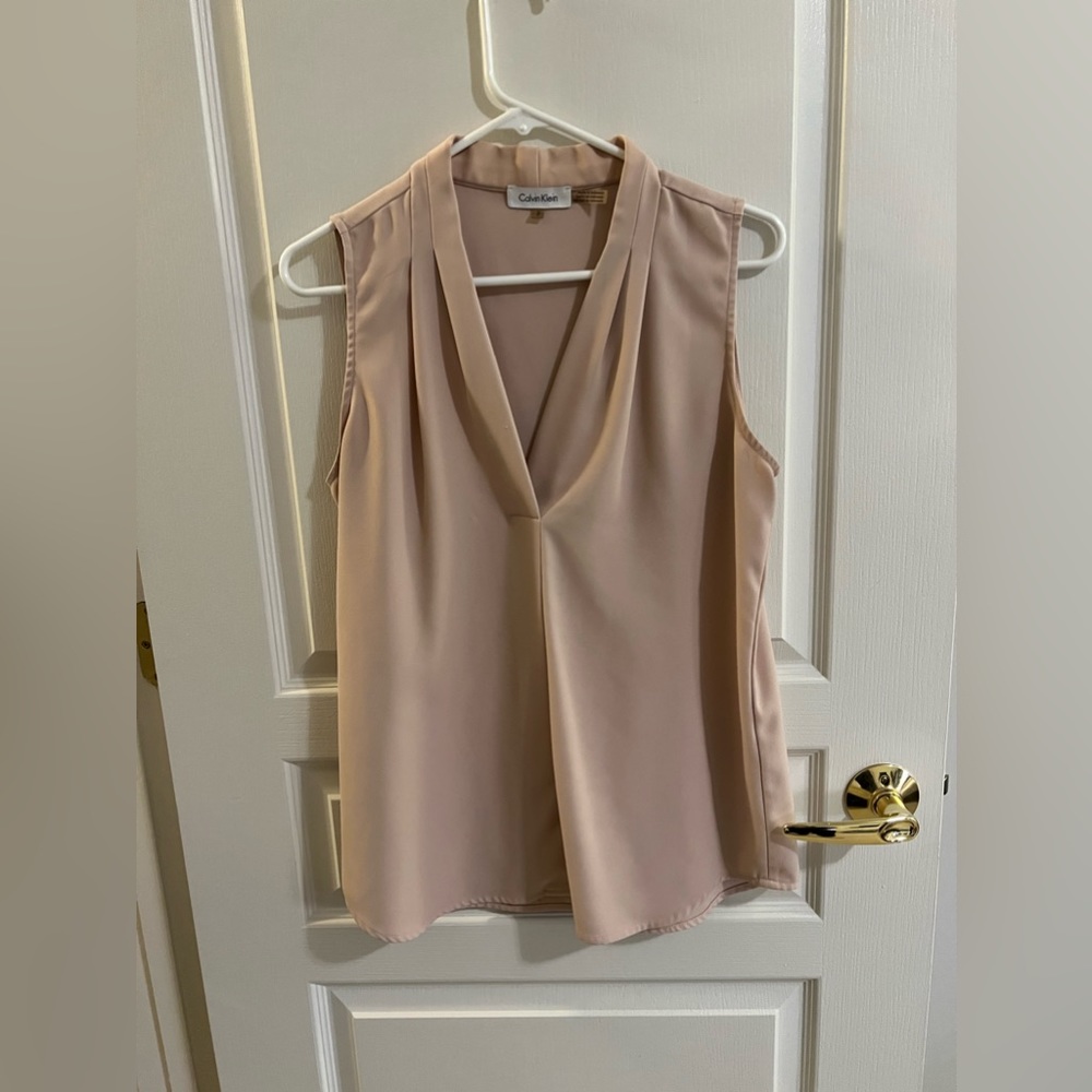 Light pink dressy top - Calvin Klein - Size medium